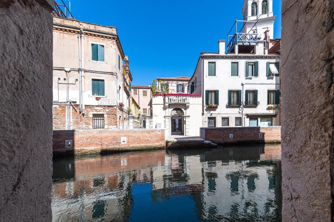 Ln Luxe Apartment Venice Canal View Экстерьер фото