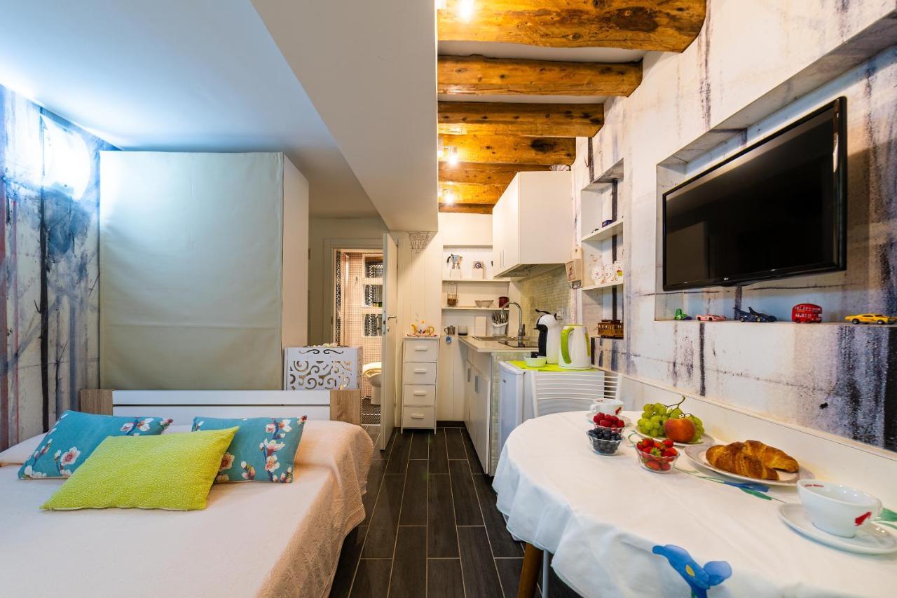 Ln Luxe Apartment Venice Canal View Экстерьер фото